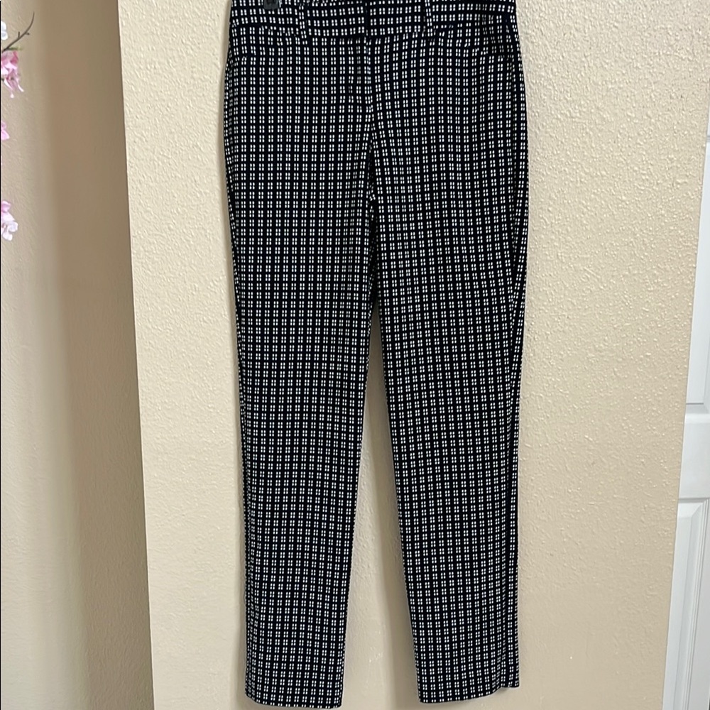 Express Black and White Checkered Straight Leg Pants